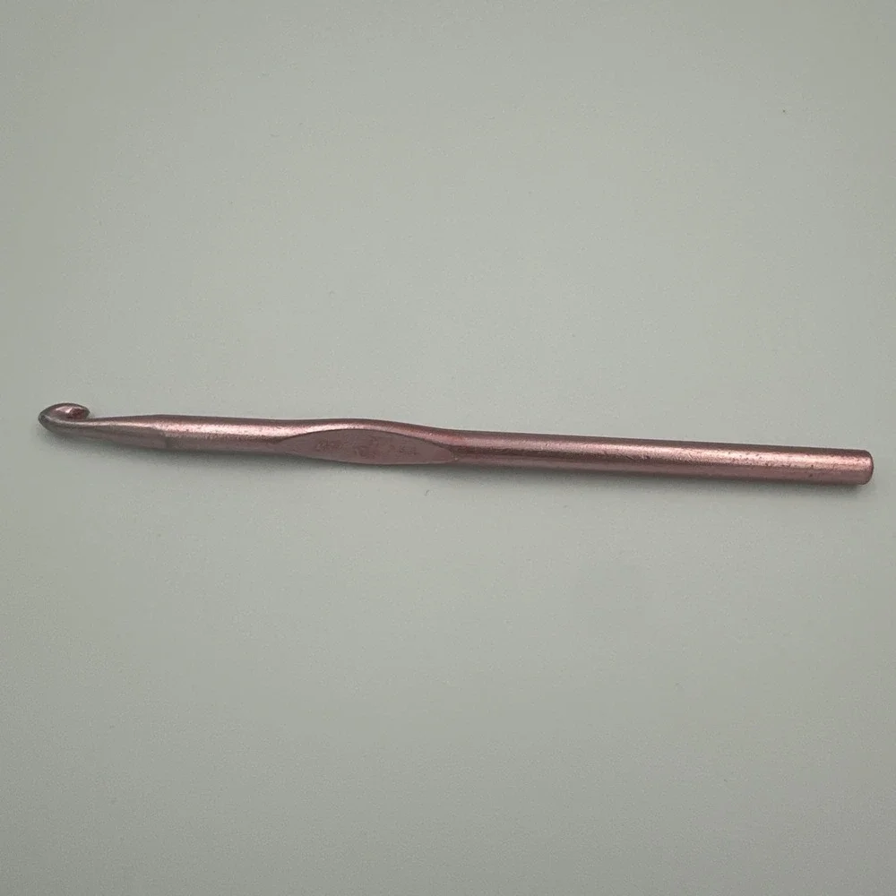 VTG GEM CROCHET HOOK MADE IN USA I